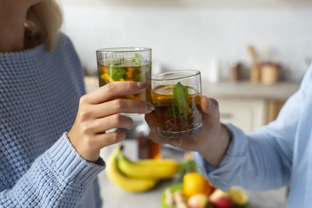 myth detox tea cleans our body